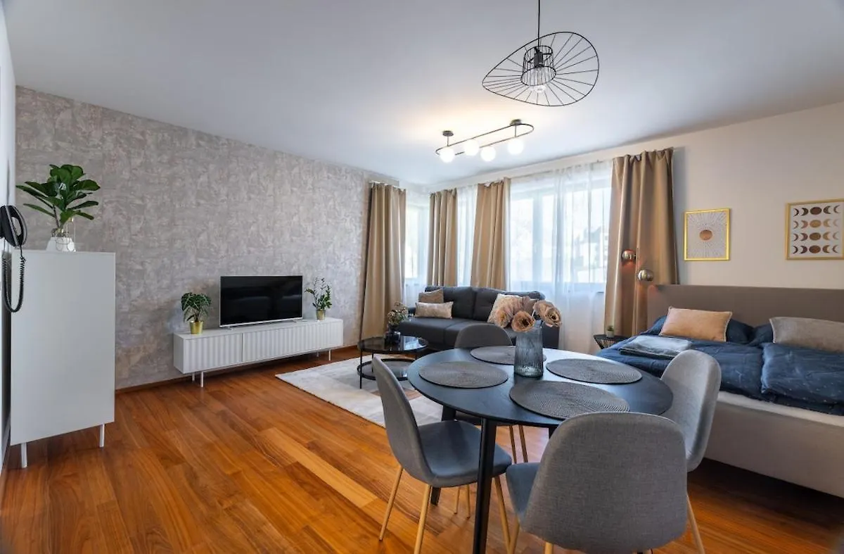 The Bright And Cozy Hideaway Studio Praha Česká republika